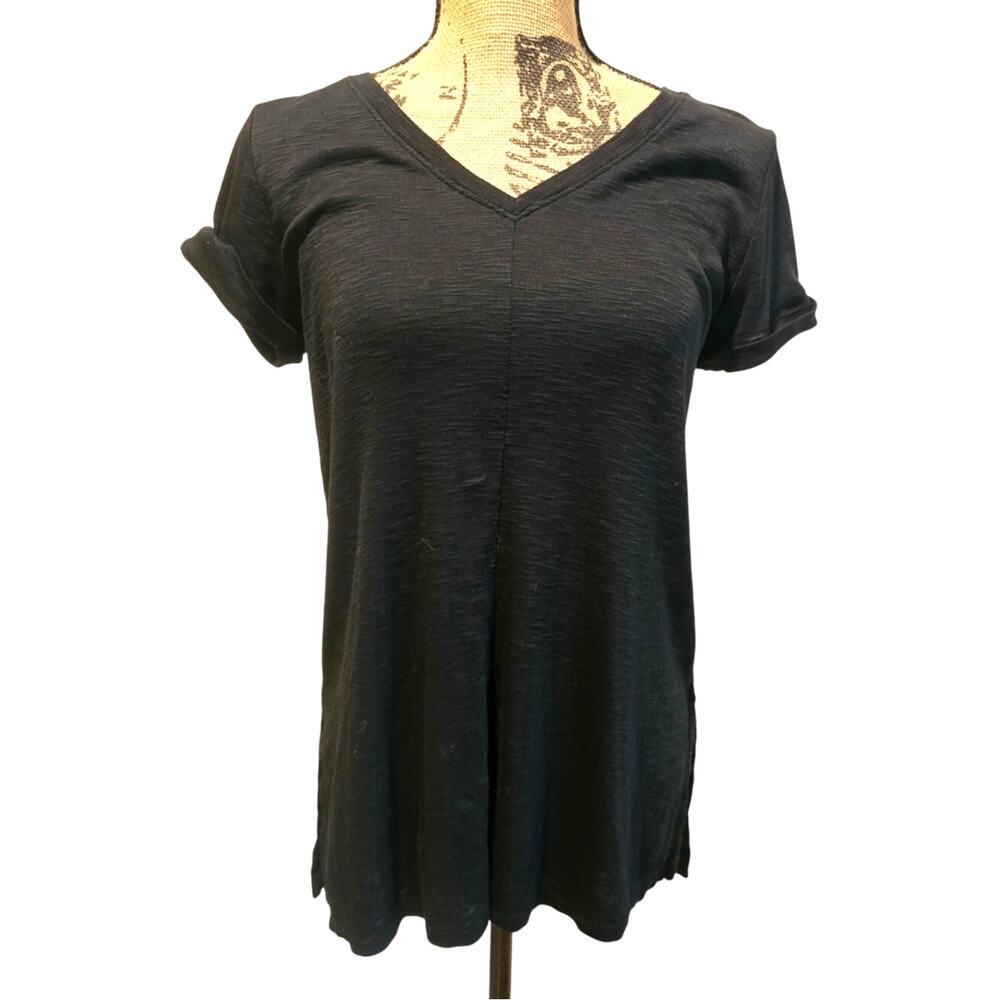 J. Jill 100% Pima Cotton T Shirt Short Sleeve V Neck Side Slit Black NWOT Sz XS